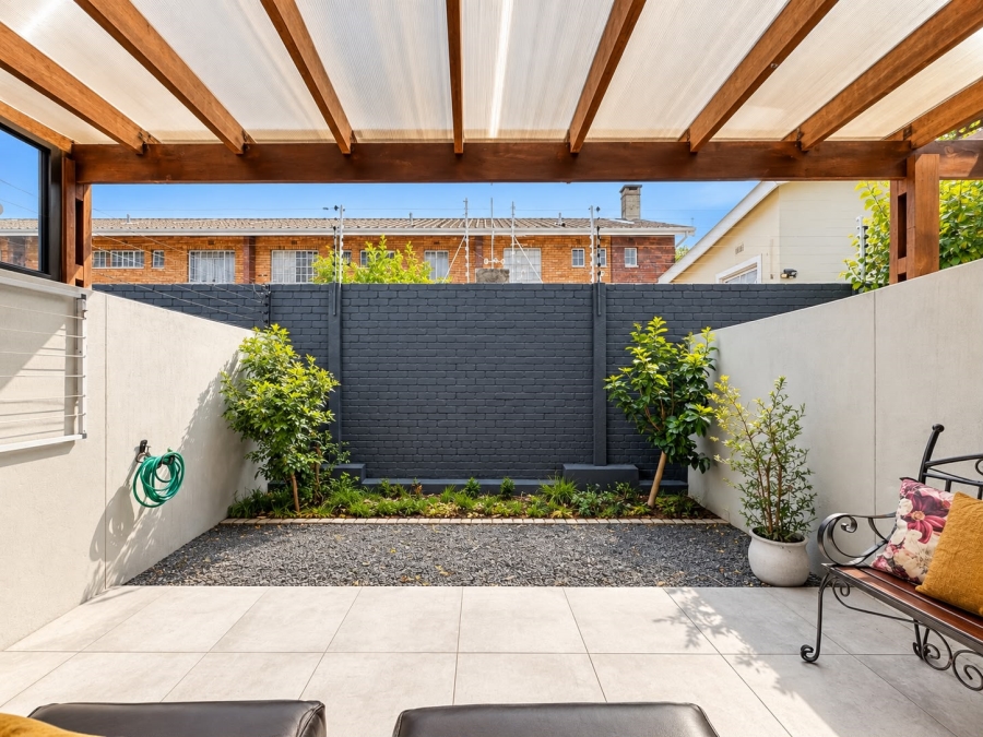 2 Bedroom Property for Sale in Kenilworth Western Cape